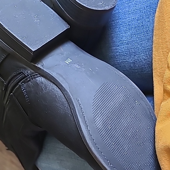 GUESS BOOTS - Picture 6 of 8